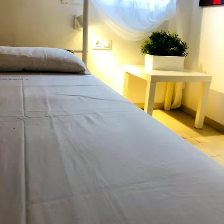Sunandbed Faro Apartment *