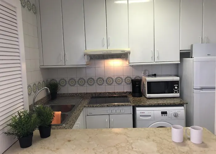 Sunandbed Faro 公寓 萨洛